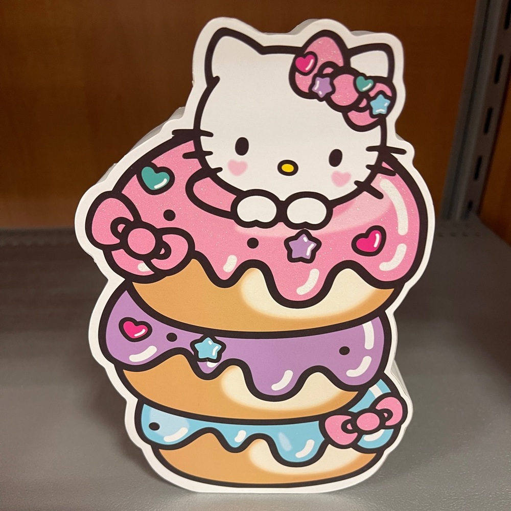 HELLO KITTY Sanrio Donuts wooden Tabletop Decor Sign NeW